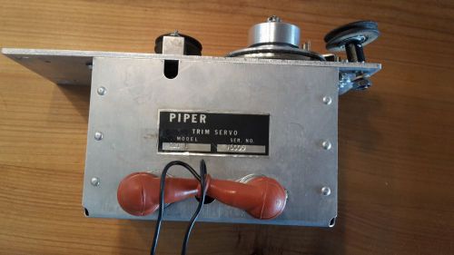 Piper pet-1 electric trim servo