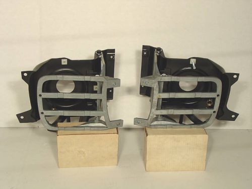 1969 camaro rs headlight assemblies. no actuators,covers.  show quality!