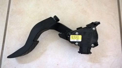 2002-2005 audi a4 s4 b6 gas pedal accelerator 8e1723523c oem