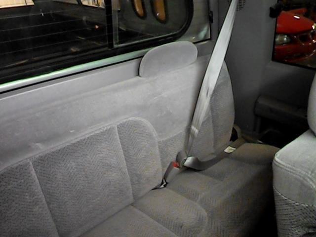 1995 chevy 2500 pickup rear seat belt & retractor only lh driver gray