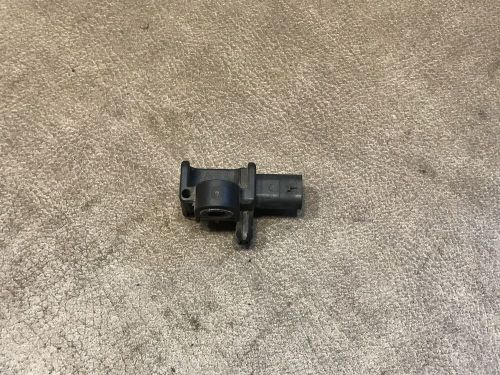 Mercedes-benz gl x166 left side impact sensor a1668210151 4.70 17021883-