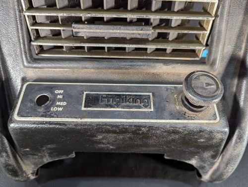 Bmw 2002 center console ashtray vent ac grille oem