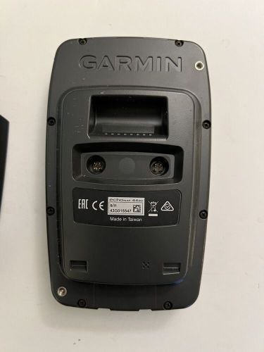 Garmin echomap 44dv marine gps /fishfinder with mount, power cable, tranducer