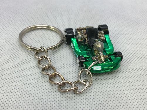 Go  kart   (green)    custom made die-cast key chain keychain