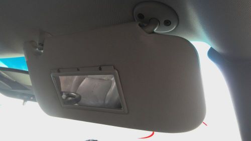 Sun visor chevy equinox right 05 06 07 08 09