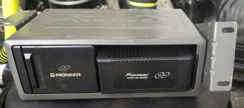 Pioneer cdx-p1230s 12 disc cd changer tested works-no wiring harness