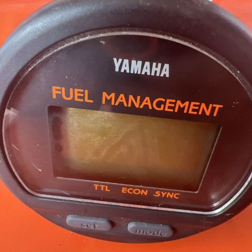 Yamaha outboard fuel management multifunction digital gauge with sensor