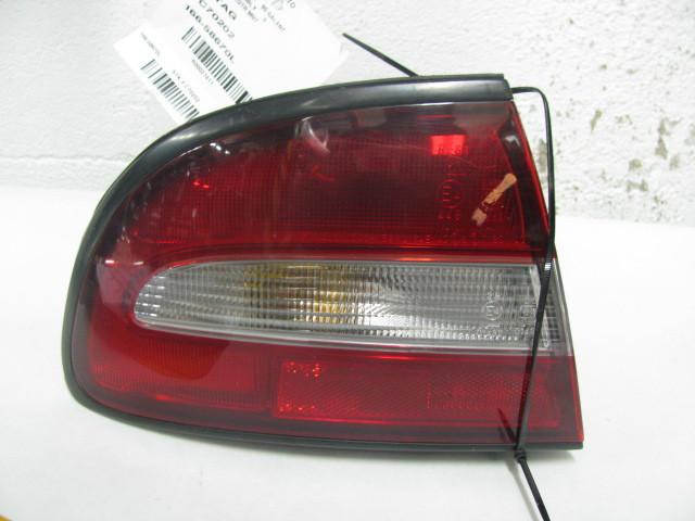 Tail light galant 1994 94 1995 95 96 quarter mount left