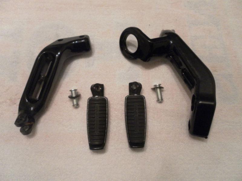 Harley sportster xr 1200 passenger foot pegs w/brackets supports gloss black