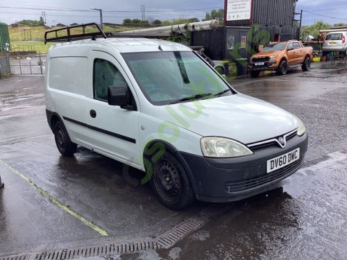 Vauxhall combo c (mkii) alternator 13283343