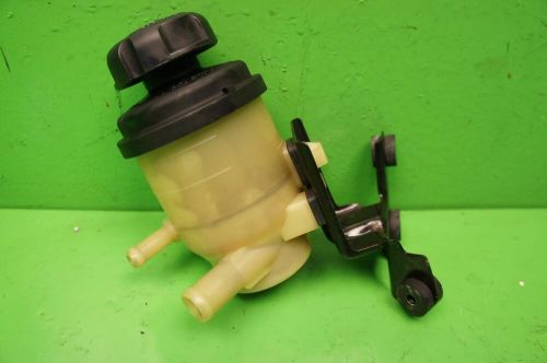 Hyundai i800 pas reservoir power steering bottle mk1 08-on i800 h-1