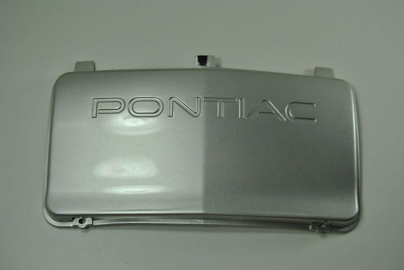 Pontiac grand prix front license plate delete filler / cover 1997 - 2003 silver