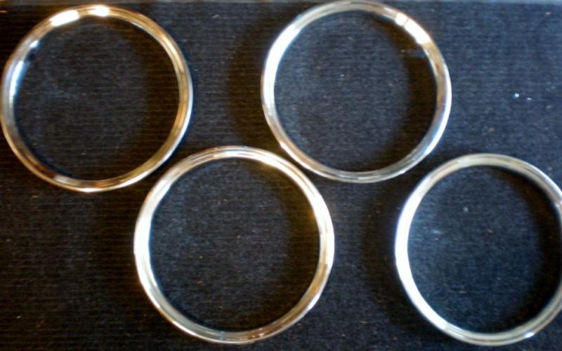 Set of 4 2000-2007 chevy/gmc 3500 stainless steel beauty trim rings