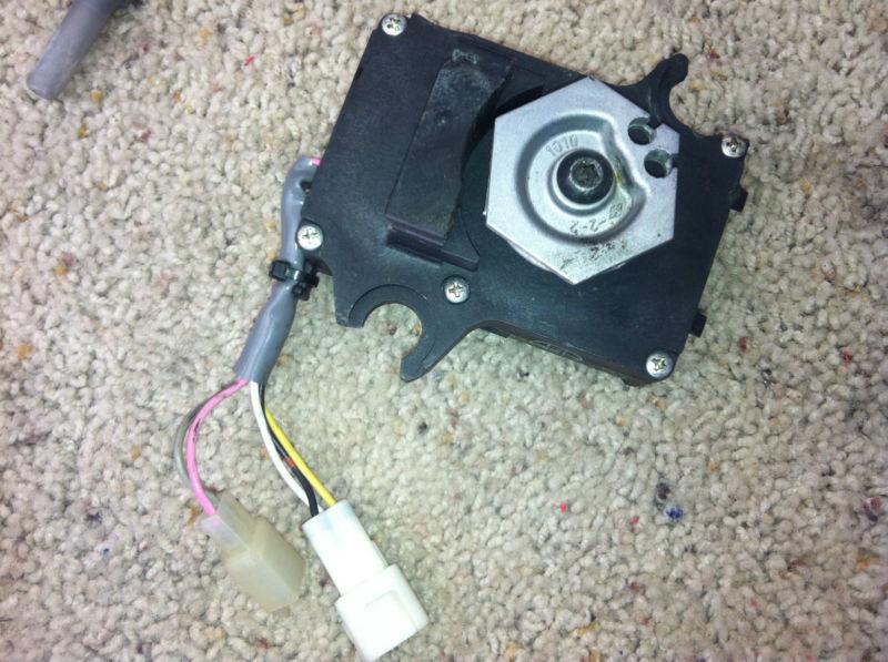  11 12 13 2012 zx10 servo motor, mint condition also fits 2011 and 2013 zx10