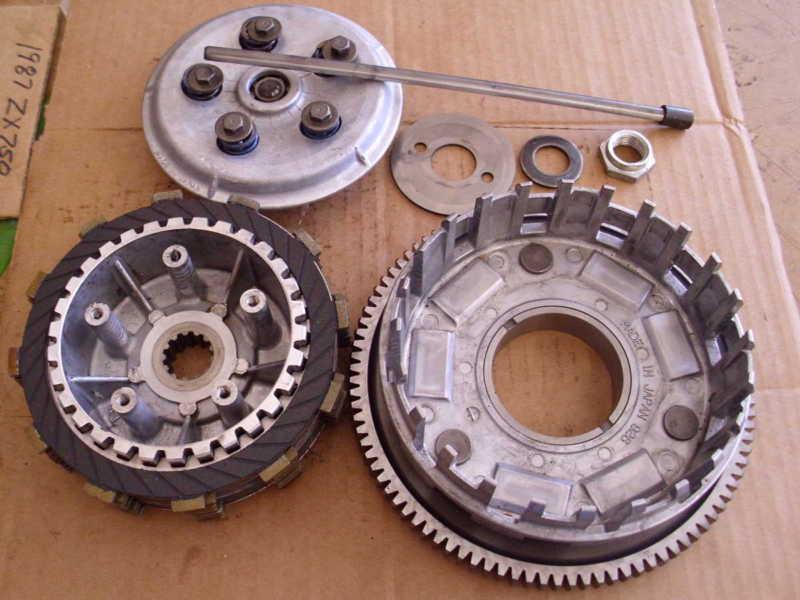 Kawasaki  zx-750 1987, clutch pack, hub, plate, springs, basket, rod etc.