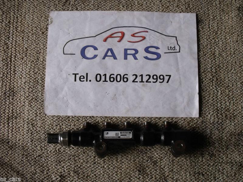 Common rail + sensor  - diesel mazda 3 2004-2008 *spare*