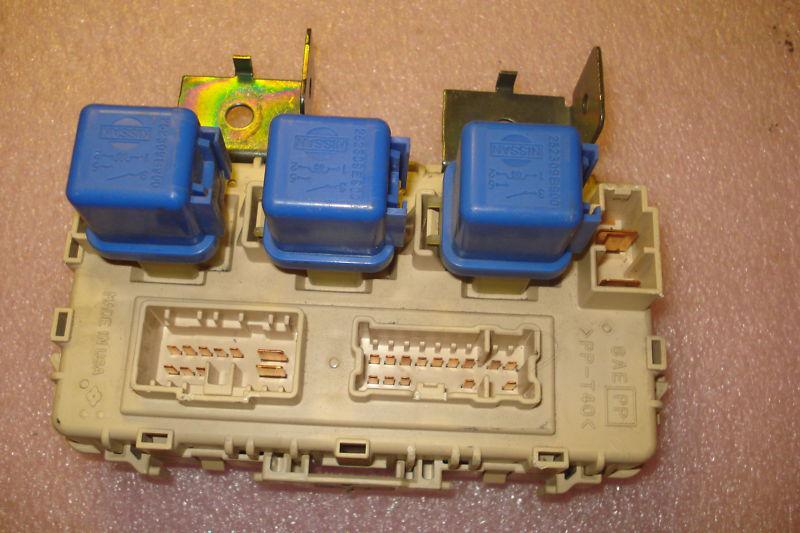 00 01 02 03 04 nissan xterra interior fuse box oem