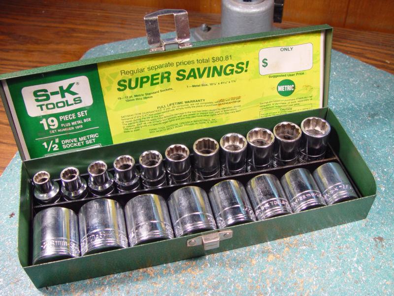 S-k 19 piece socket set lot complete with free shipping