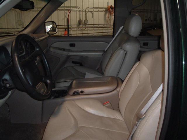 2002 gmc yukon xl 2500 floor center console tan 719840