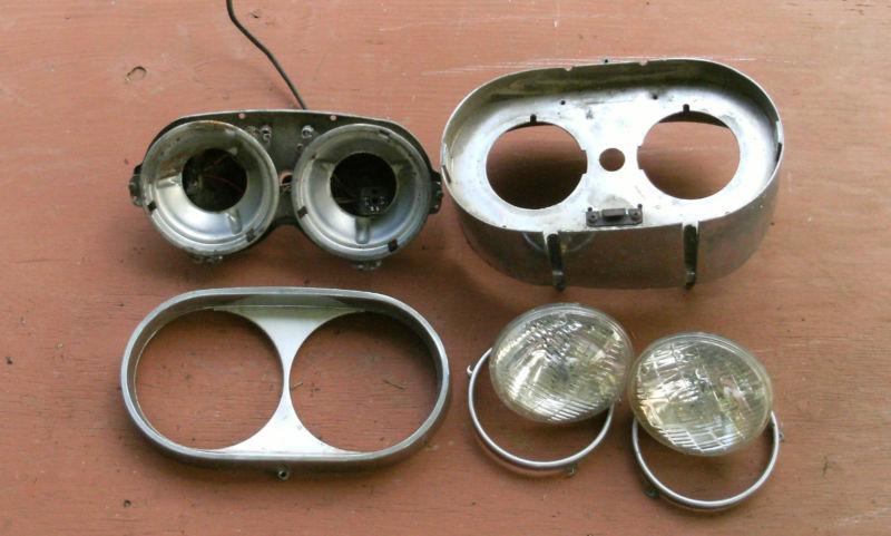 1958 chrysler imperial  headlight assembly  r