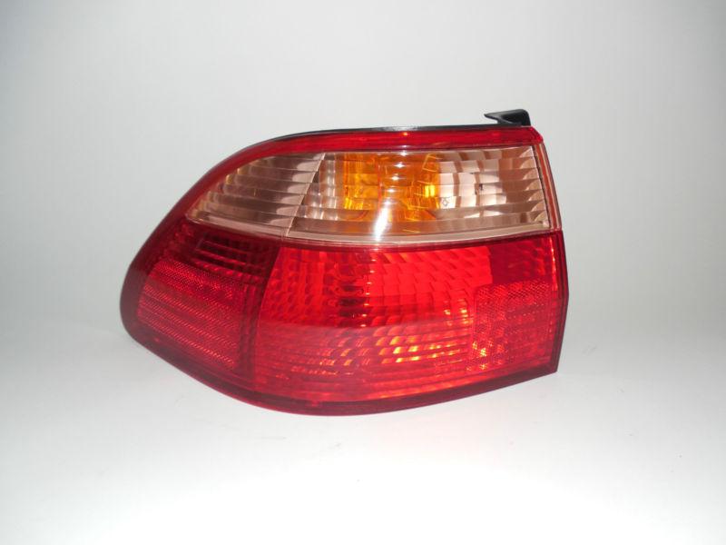 98 99 00 honda accord sedan oem left tail light nice!