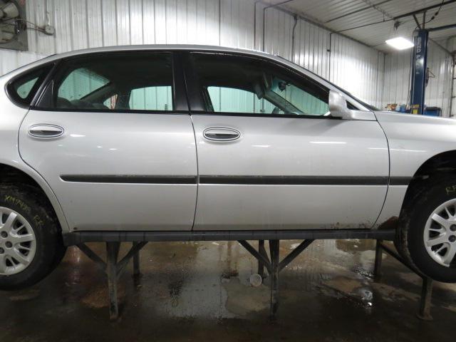 2003 chevy impala front door right 2475129