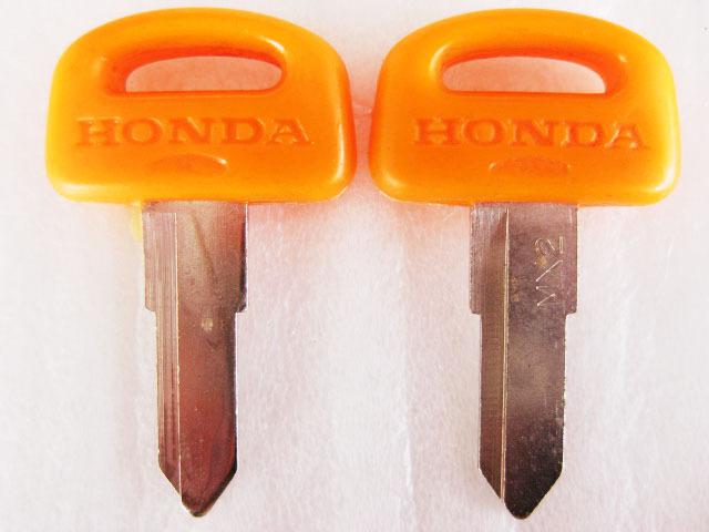 Honda classic style blank key 2 pcs left “orange”	