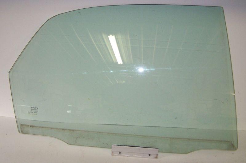 99 00 01 02 03 volvo s80 right passenger side rear door window glass