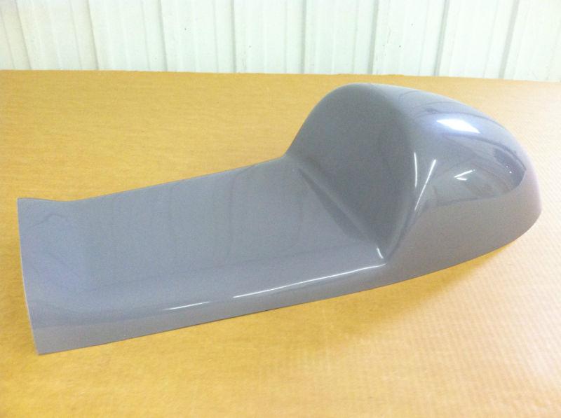 Fiberglass cafe racer seat -- cmi #02