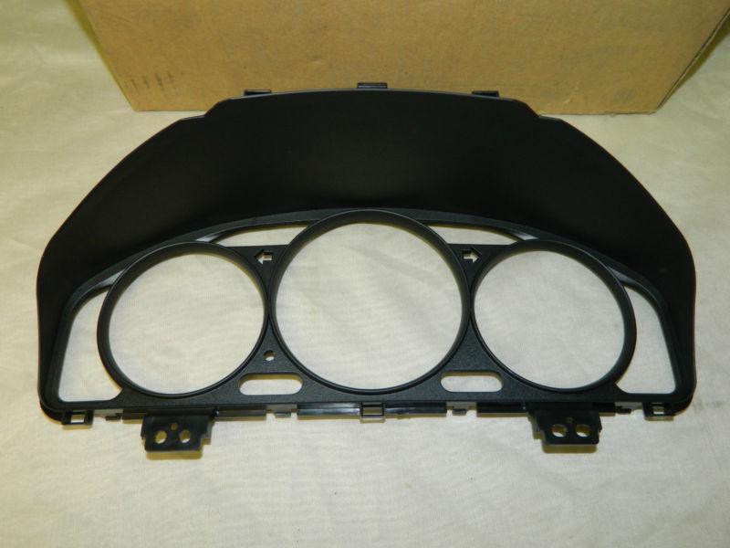 Nos oem 2000-2003 mazda mpv plate window instrument cluster bezel pt#lc62-55-446