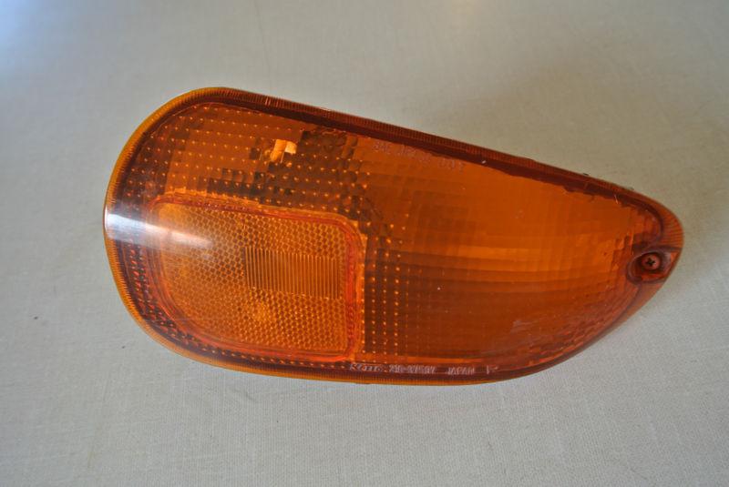 91 92 93 dodge stealth rh passenger side turn signal marker corner parking light