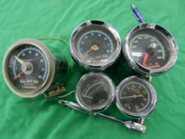 3 sun tachs water temp oil pressure gto chevelle ford 442 gtx camaroratrod