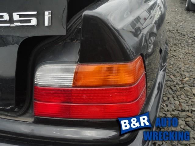 Right taillight for 92 93 94 95 bmw 325i ~ sdn 4705262