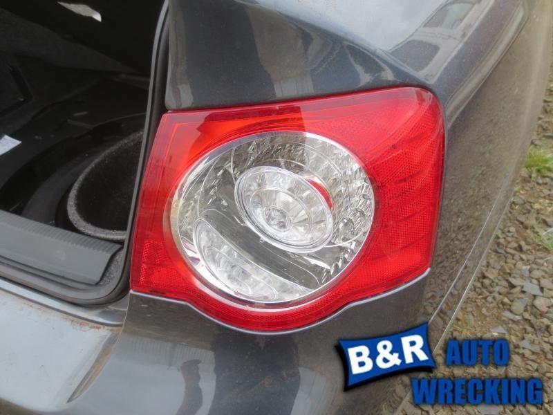 Right taillight for 08 09 10 passat ~ sdn   4864946