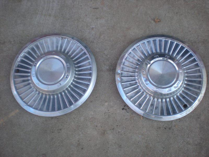 1958 ford fairlane 500 2 door hard top hub caps 58 full wheel covers 