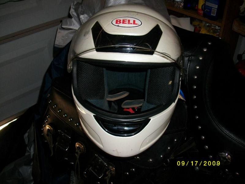 Bell helmet  full face size small {zephyr} 