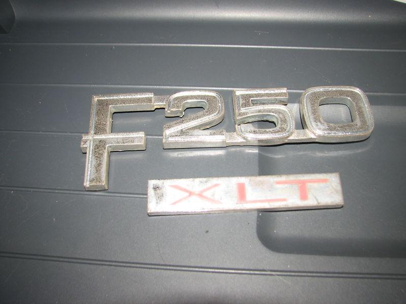  ford  f-250 emblem