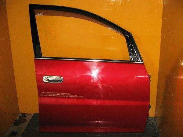 Toyota nadia 1998 front right door assembly [3113100]