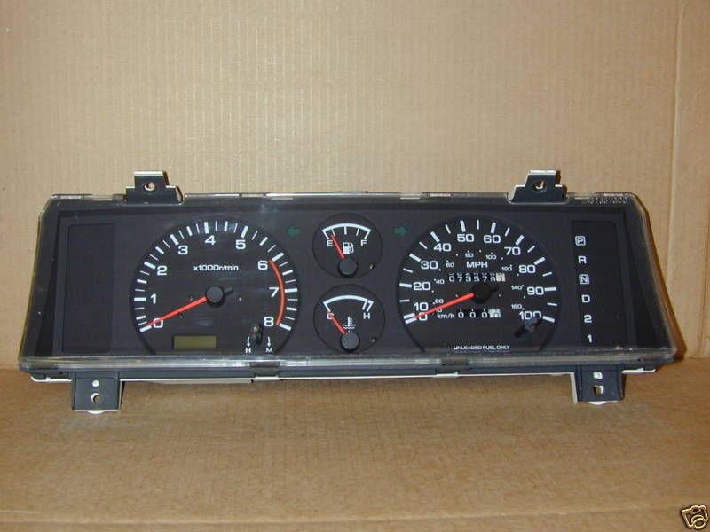 1993 93 nissan pathfinder xe speedometer cluster 73k