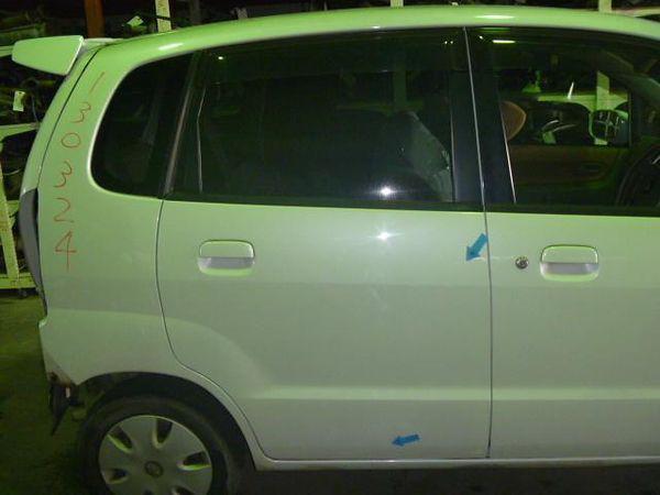 Suzuki mr wagon 2002 rear right door assembly [2413300]