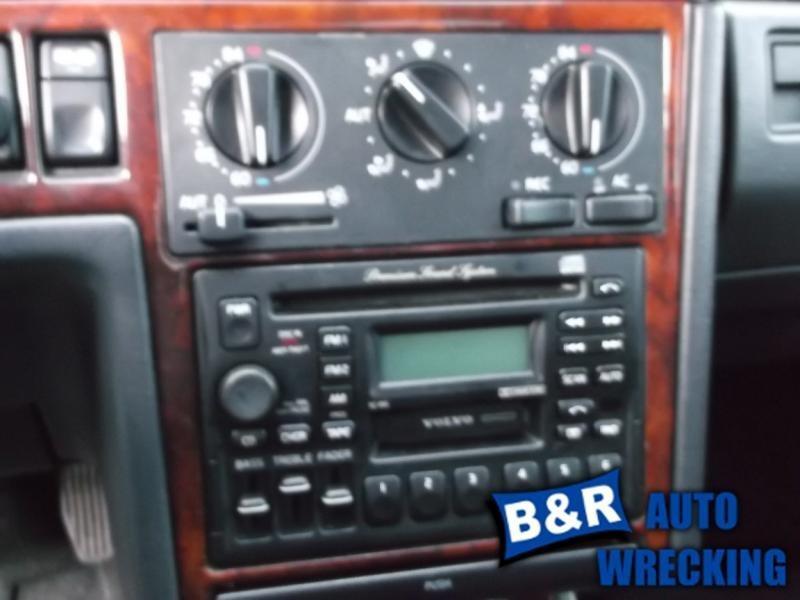 Radio/stereo for 96 97 volvo 850 ~ recvr am-fm-cass-cd player sc-815