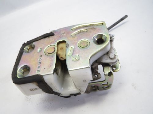 98 02 honda accord 4 dr  right passenger door latch door lock  oem b23