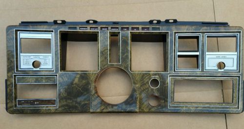 1977 1978 1979 lincoln mark v dash gauge bezel with big radio opening nice