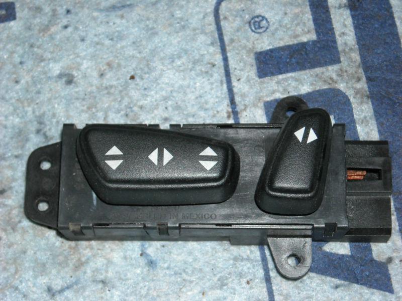 99 00 01 chrysler lhs seat adjustment switch & motor l/f