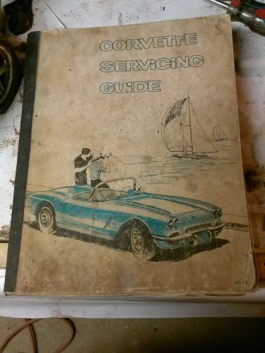 1962 corvette  original  service guide book  factory oem