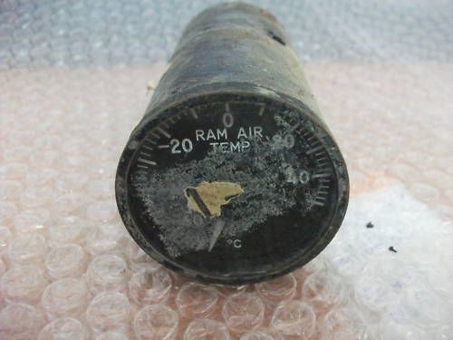 Aircraft air ram temperature indicator lewis 162bcl9w