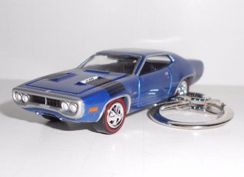 1972 plymouth gtx blue key chain