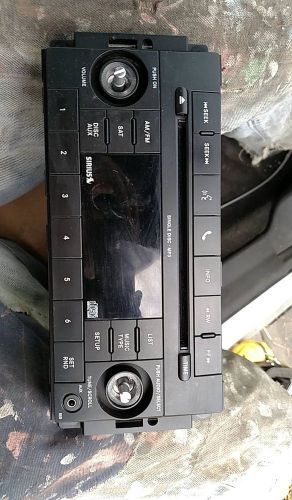 2011 chrysler 200 radio (missing knobs)