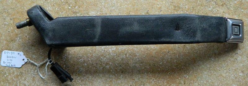 1985 86 87 88 89 90 91 92 93 94 gmc chevy s-10 blazer seat belt driver receiver 