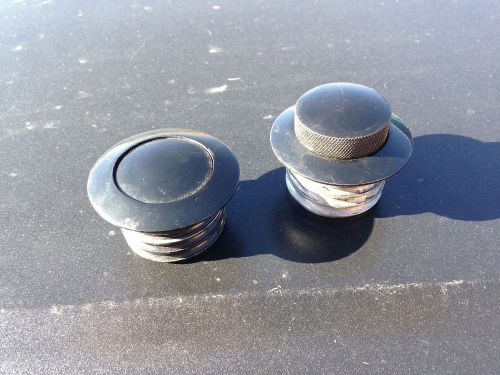 Harley fat bob tank fuel caps